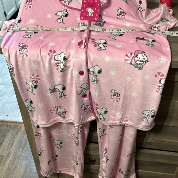 NWT MUNKI MUNKI PINK SNOOPY CHRISTMAS PAJAMAS CANDY CANES & PEPPERMINTS - Picture 9 of 9